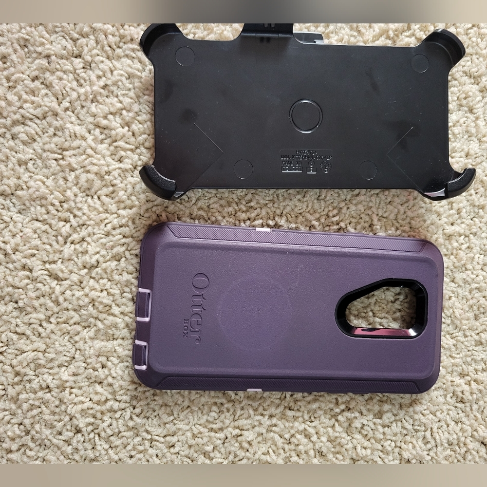 Otter box phone case LGg7 thinQ